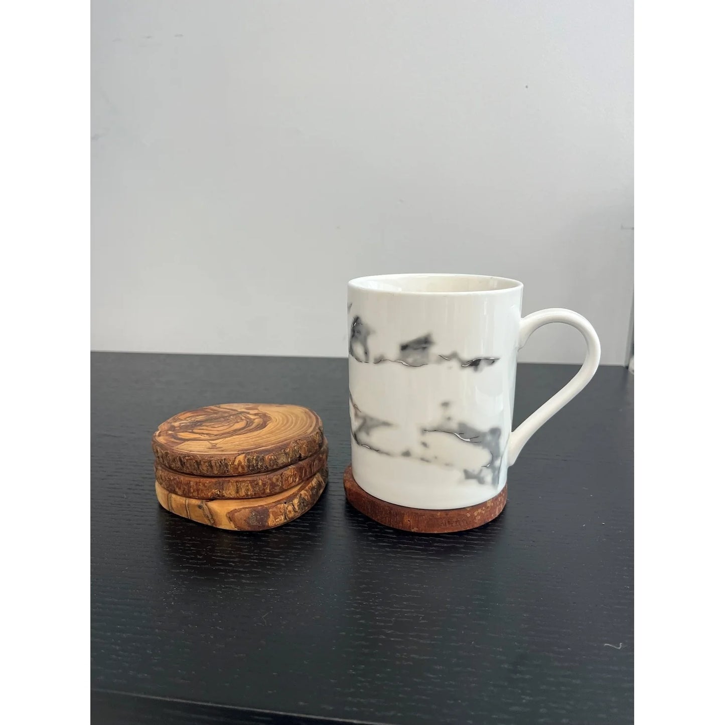 Set of 4 Olive Wood Coasters Dia 3.9" - Natural