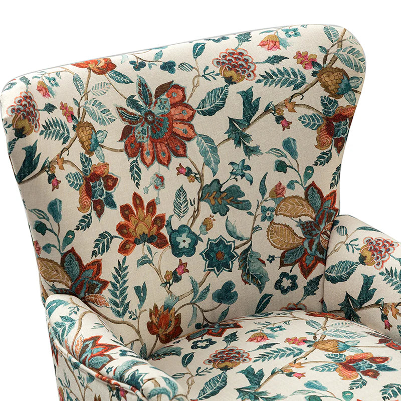 Johannes Armchair