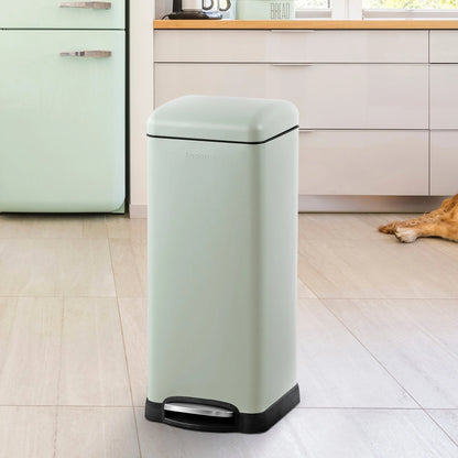 happimess Betty Retro 8-Gallon Step-Open Trash Can