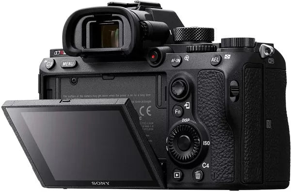 Sony a7R III Mirrorless Camera: 42.4MP Full Frame High Resolution Interchangeable Lens Digital Camera with Front End LSI Image Processor, 4K HDR Video and 3" LCD Screen - ILCE7RM3/B Body, Black