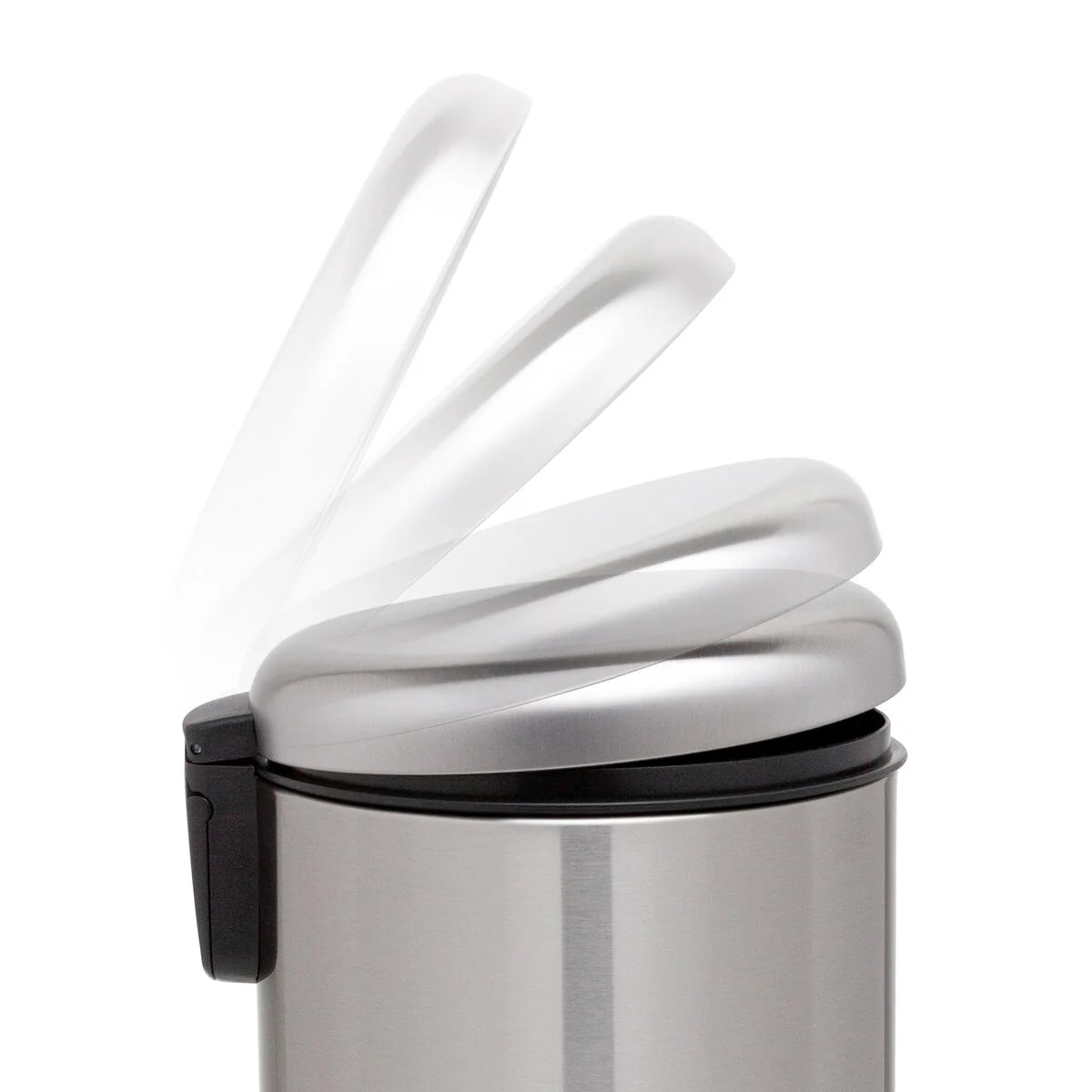 Qualiazero TWO 1.6 Gal Round Step On Trash Cans, Stainless Steel, Twin Pack