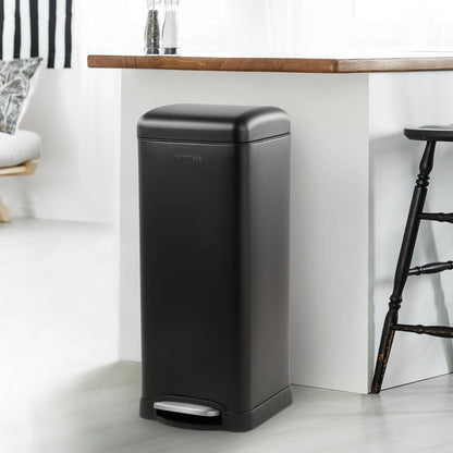 happimess Betty Retro 8-Gallon Step-Open Trash Can
