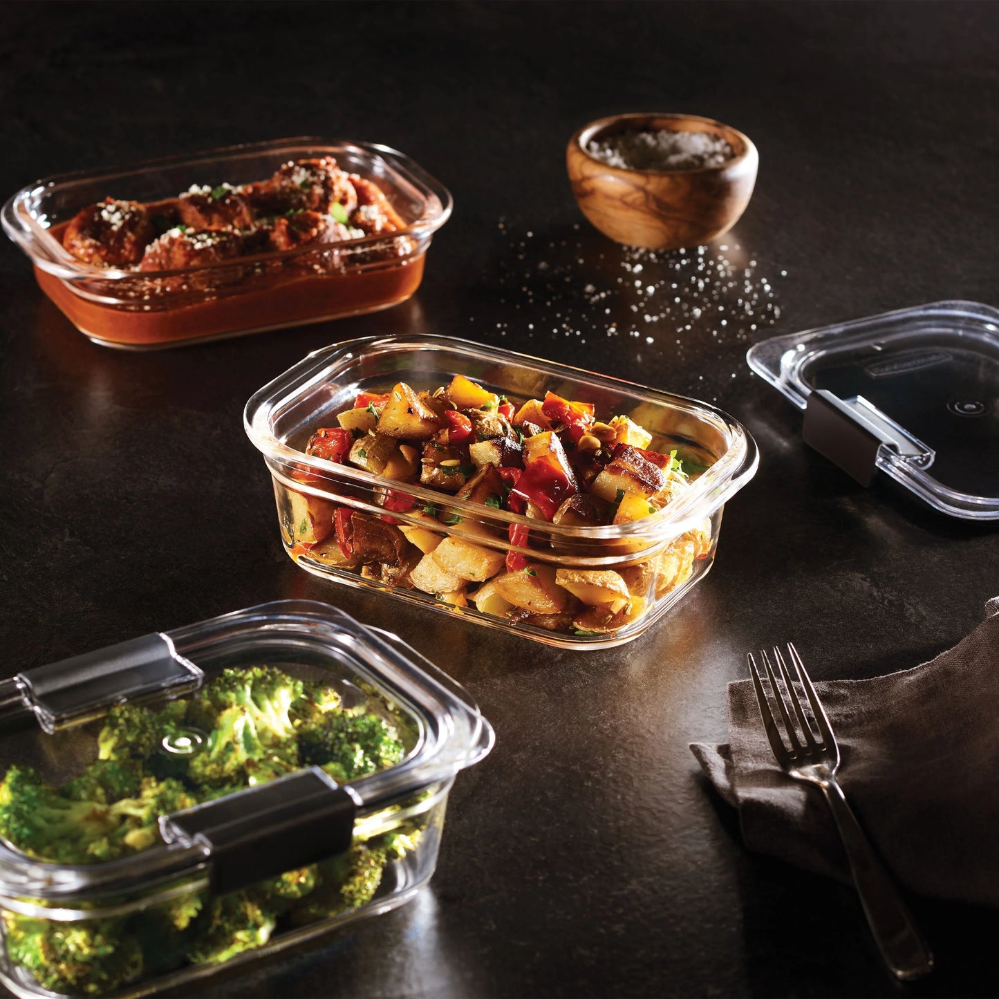 Rubbermaid Brilliance 4.7-Cup Food Storage Container