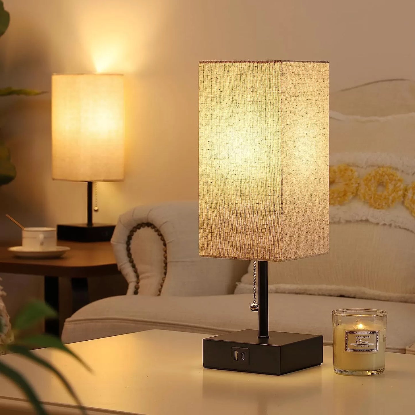 GGOYING Bedside Table Lamp, Pull Chain Table Lamp with Dual USB Charging Ports, 2700K LED Bulb, Fabric Linen Lampshade, Nightstand Lamp for Livingroom Bedroom Office Reading Working