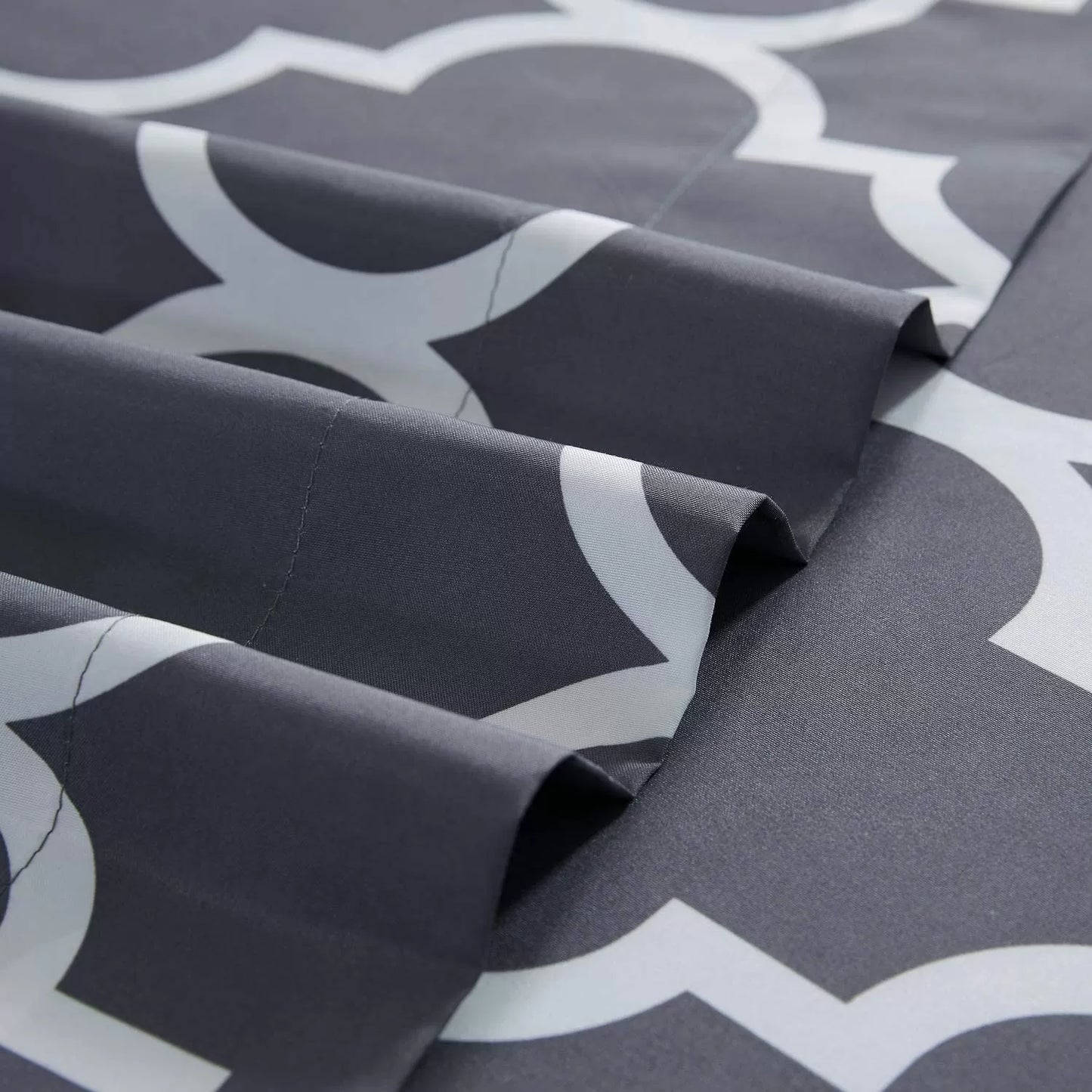 Brushed Microfiber Hypoallergenic 4 pcs Bedsheet Set