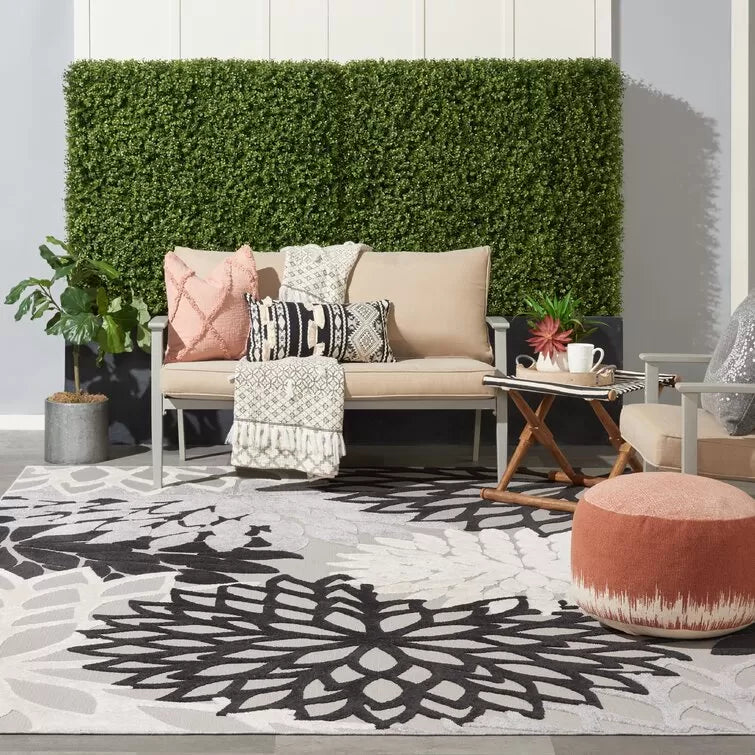 Miraloma Green/Red/Orange Indoor/Outdoor Rug
